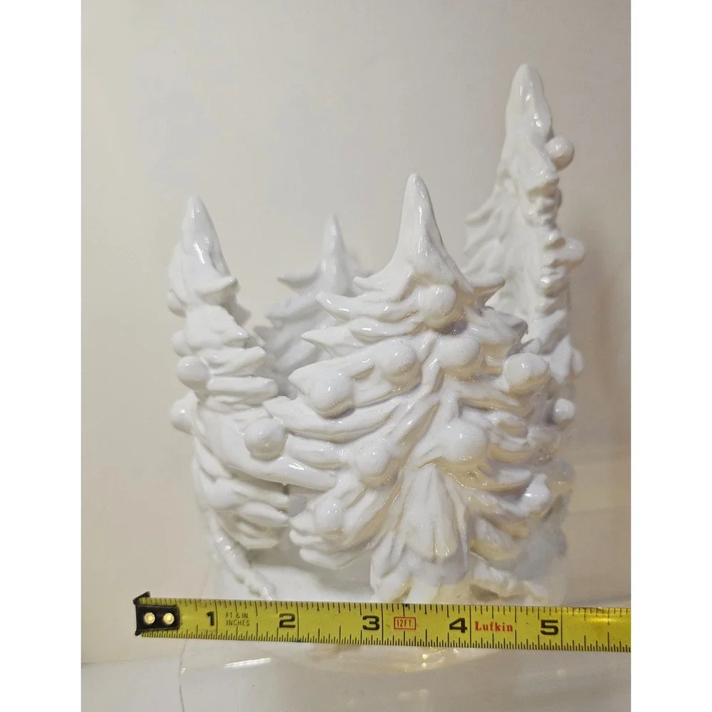 I Borbone Capodimonte Italian Ceramic‎ Winter Candle Holder Hurricane Glass RARE